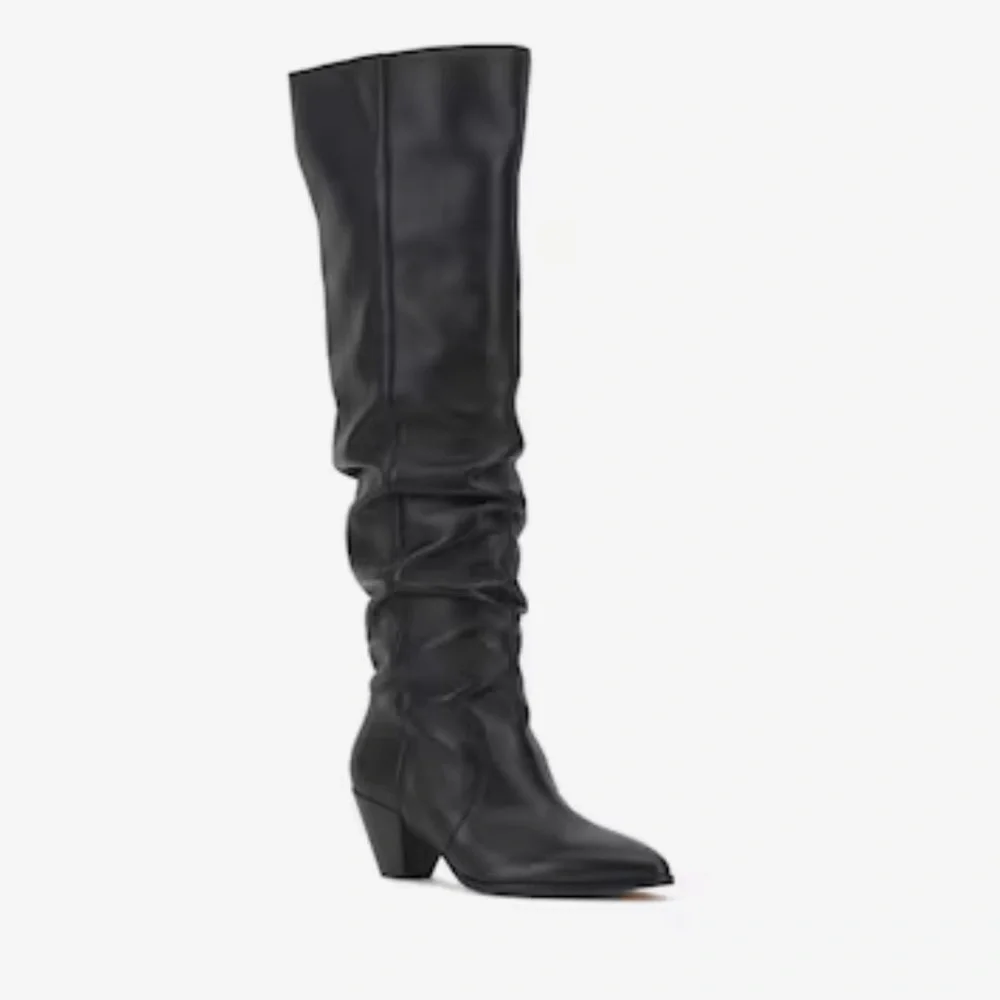 Vince Camuto Sewinny Boot‎
